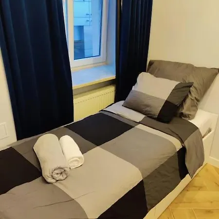 Apartment In The Heart Of Warschau